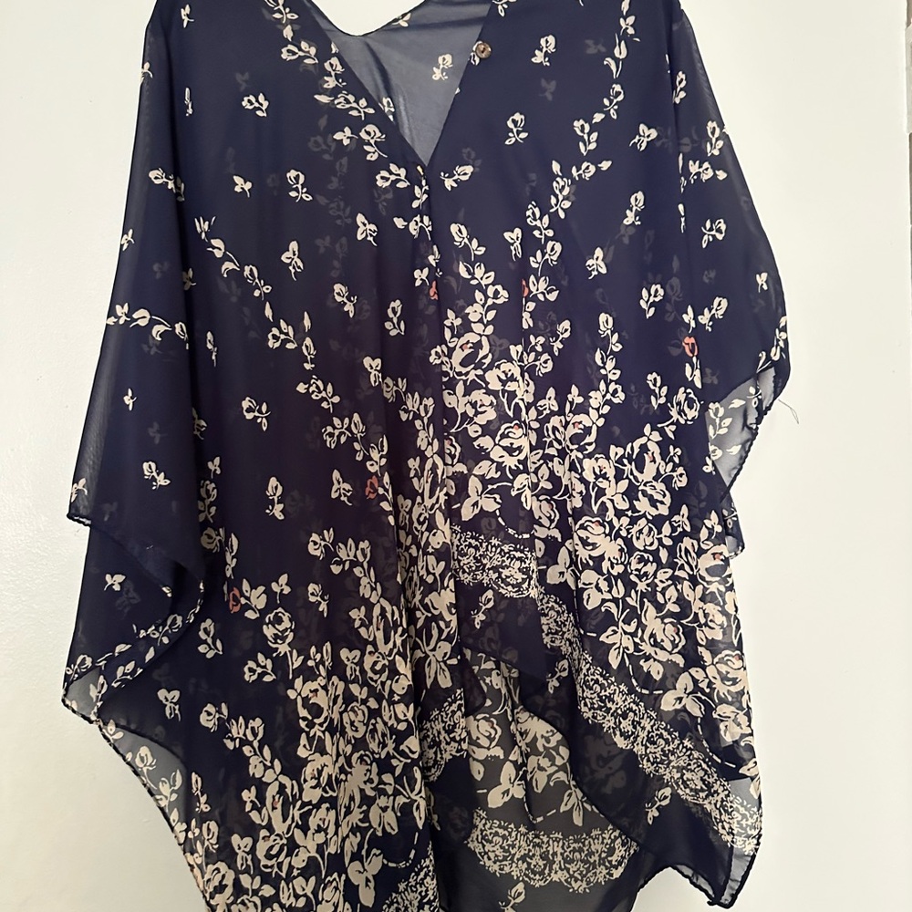 Floral Navy Women's kimono